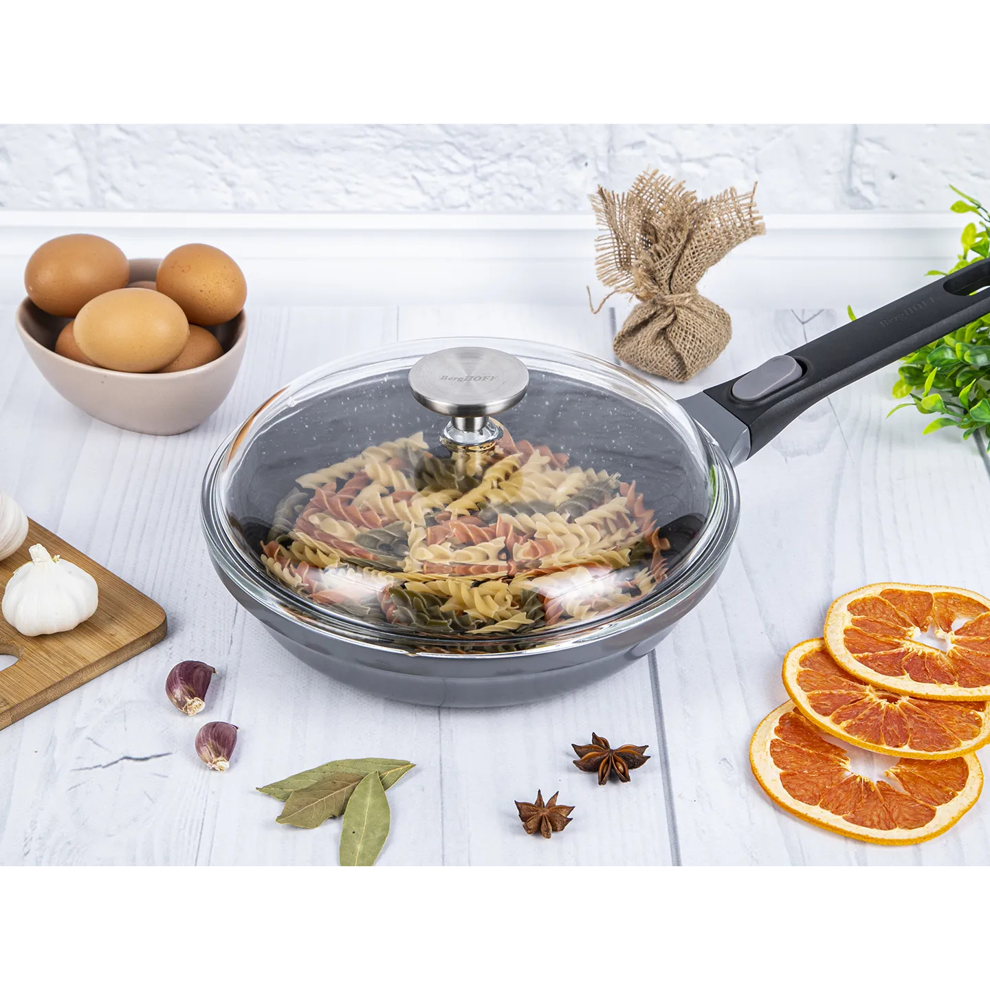 BergHOFF Stiklinis dangtis GEM 2307357, 24 cm